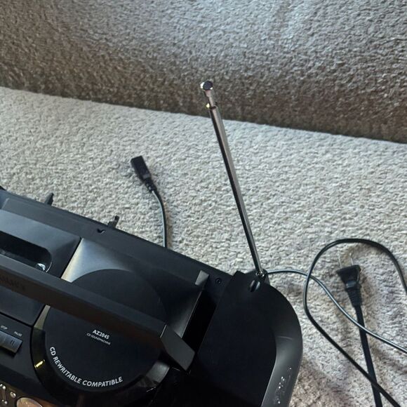 Vintgage Philips AZ2045 Black CD Soundmachine Digital Equalizer cassette player - Picture 10 of 15